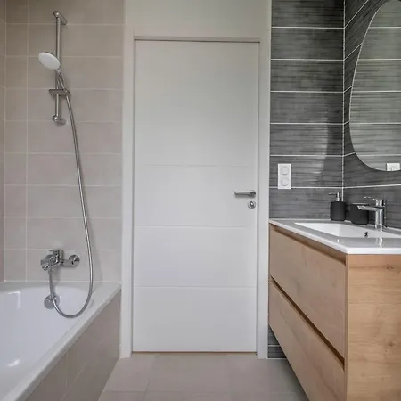 à 700m Du Port De Piriac, Maison Neuve Pour 7 Hébergement de vacances *